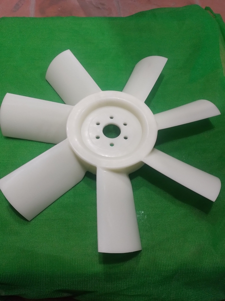 CÁNH QUẠT PC200-5 /6  D31-18/20 / 6D95 7C*51*89*580*6 lỗ