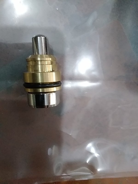 TY TAY TRANG KOBUTA: ĐẾ  TRẮNG  TY TRẮNG 10*L44 - XP THG