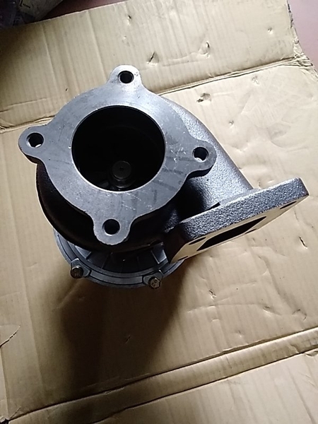 TUR BO EX200-2/6BD1.ĐẾ(70*82) CỔ HÚT(44*54) CỔ GIÓ(69*76) CỔ XẢ 4BL TÂM 113/1 CHÂN ĐẾ CÓ REN jinlong