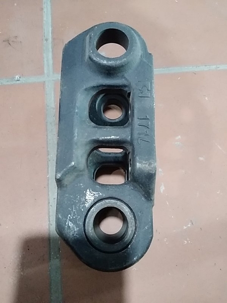 MẮT XÍCH EX100/120 SK100/120 SH120/260 - C.H (CHỐT 33.8*182)