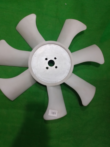 CÁNH QUẠT 4D94E/4JB1  DH55/EC55 : 7C*d32* tâm60* dài 450* 4 lỗ (EC55/2009)