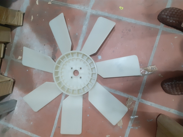 CÁNH QUẠT SK300/ 6D22: 7C*36*75*700*4 LỖ