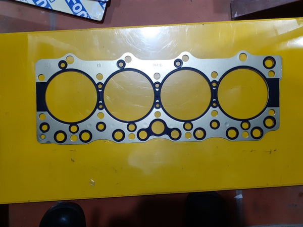 ZOĂNG MẶT MÁY 4BD1 = 4BC2 SẮT KUO-YU