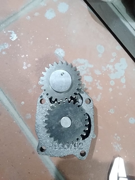 BƠM NHỚT 6D114/6CT8.3 KIM CƠ NHỎ IZUMI