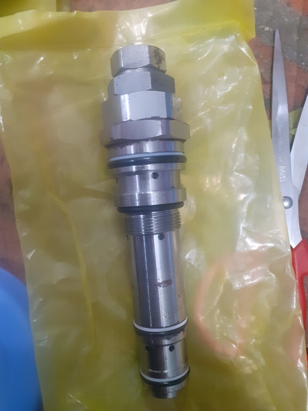 VAN NGĂN KÉO PC200-6 (6D95) H170 CNP