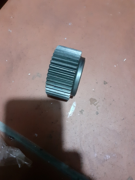 BÁNH RĂNG GIỮA SỐ VUÔNG S130 S200 39R 16T JPS