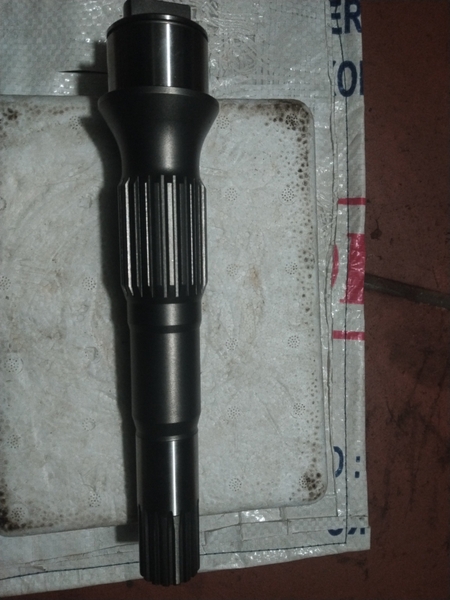 Trục ngắn HPV95(16*23*L251) PC200-6/7  OEM