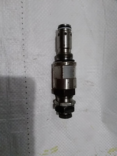 VAN CHÍNH PC200-6/7 H126 zen24,giác 30(#27) DOOSAN