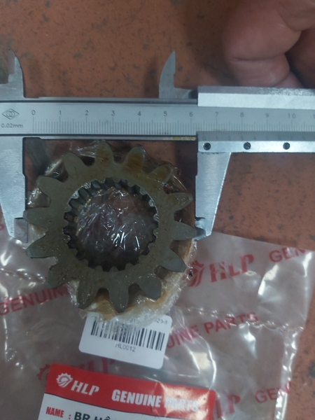 BÁNH RĂNG HỘP SỐ D20-6 14R*19T*H18