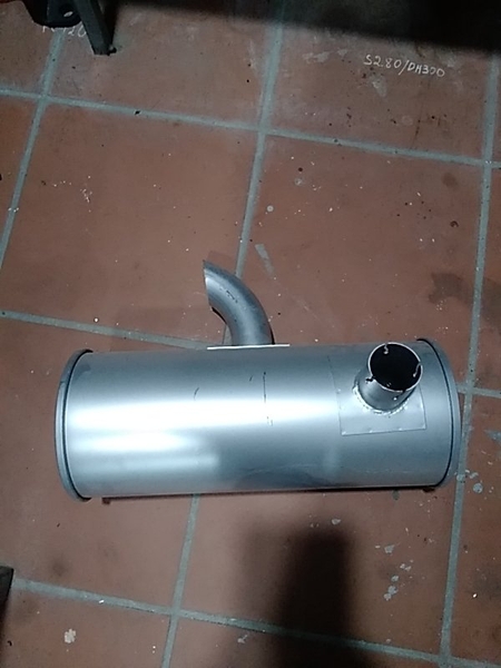 BẦU GIẢM THANH VOLVO55 Ø210-500 - BÁNH LỐP - HF