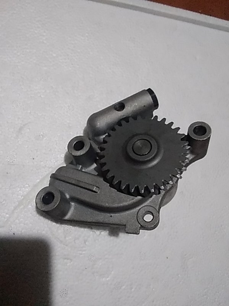 BƠM NHỚT 4D94/ 4TNV98 CÓ TURBO BR CAO 25 - TPSUZU