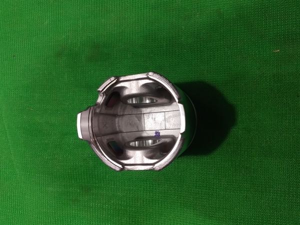 PISTON 4D94E  ĐỈNH NHỌN MAGURU