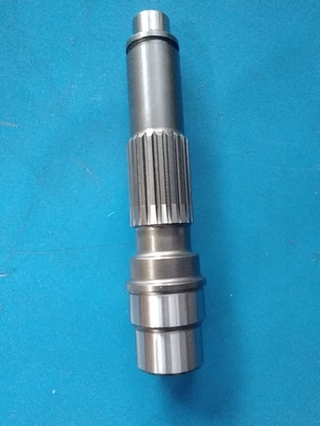 TRỤC BƠM DC DH60-7 VOLVO 55 TM07VA 14T*20T*150 PHI 20 (THEN NGẮN 37) TM