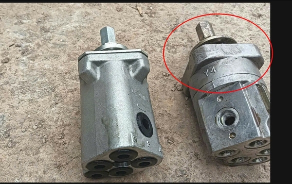 ĐẾ CỤM TAY TRANG ZX200 KY 31