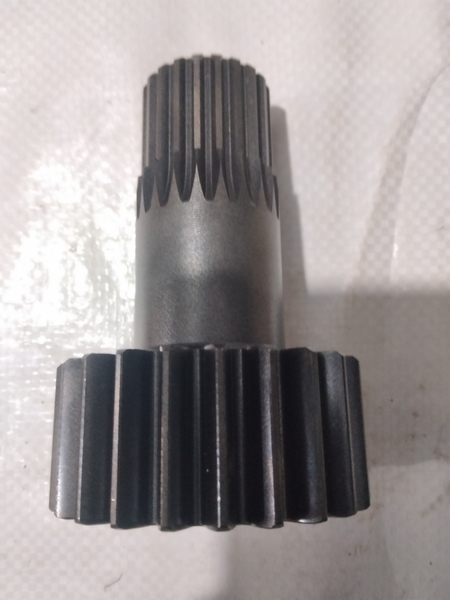 TRỤC LÁP DI CHUYỂN PC200-6 /GM35VL0 GM35VL 23R*21T*L107 OEM