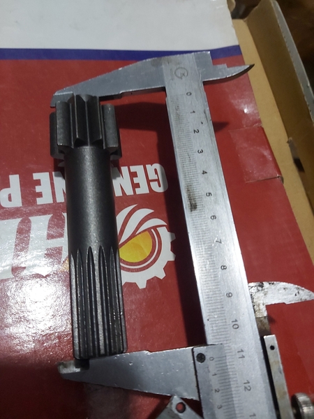 TRỤC LÁP DCTM PC60-7 / PC78 10R*15T*110 D31.5 - JKO
