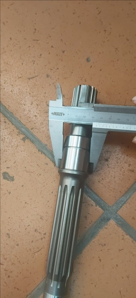 TRỤC BƠM DÀI K3V63: 14T*12T*18T - TM -TN