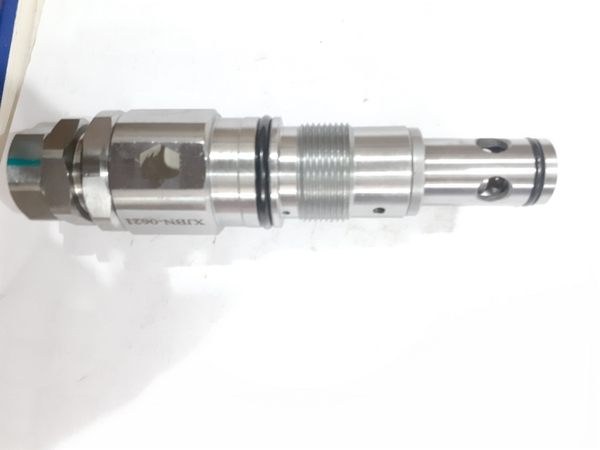 VAN NGĂN KÉO SK200-1/3 H140 Ø18 giác 24 TNG