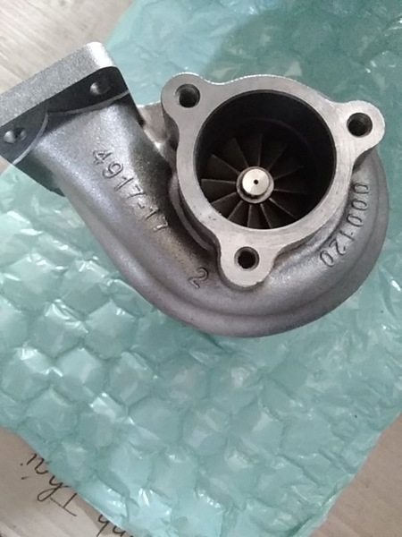 TUR BO 6D34 TD06 SK200-6 GARET ĐỎ Cổ gió 50*60, cổ hút 39*52, đế 44*86, cổ xả 3BL tâm 78 BH ( THEO ĐK) - HT