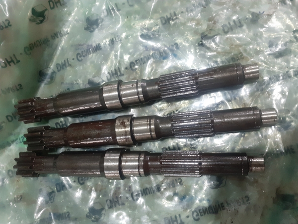 TRỤC BƠM QT PC40/50 9T*15T*L200