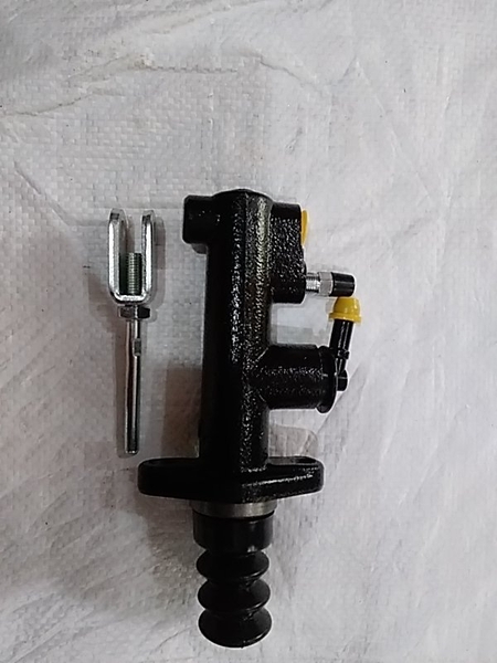 TỔNG PHANH CHÍNH XE NÂNG TCM C6/T6 2/2.5T TCM FB20~FB25-7 (3/4) CỔ 37.5 TÂM 60 / 1 LỖ DẦU RA M9 - HLP 6326