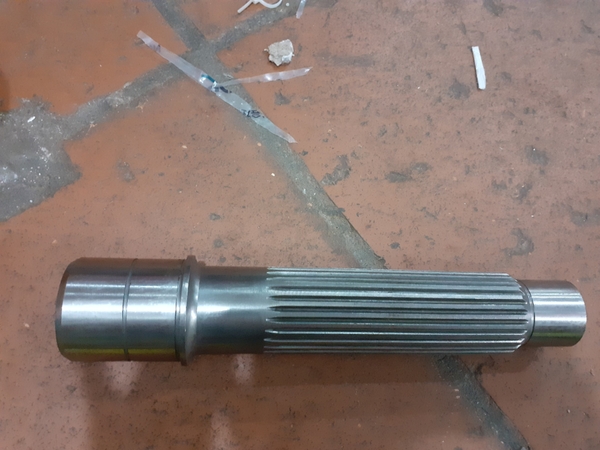 TRỤC BƠM DH200 SK200 14T*27T*L284 - JKO