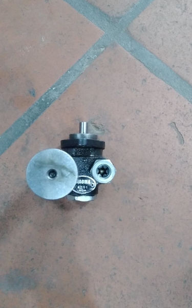 BƠM TAY DỌC TRÁI KHÁC VẤU FI 10 ( LƯU Ý) 09 JIAO MA
