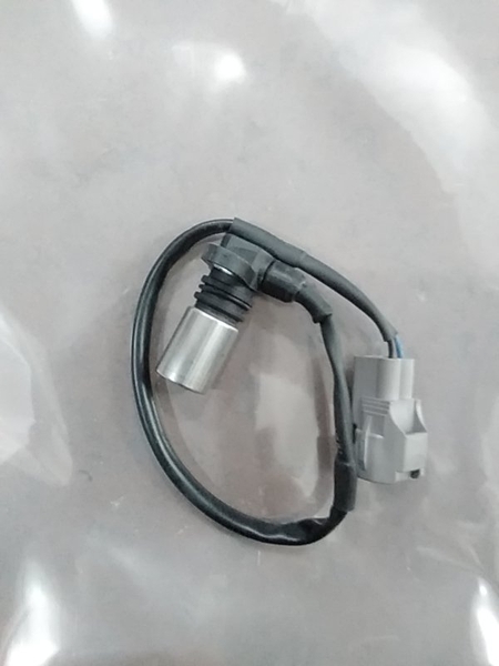 CẢM BIẾN TRỤC CAM 6HK1