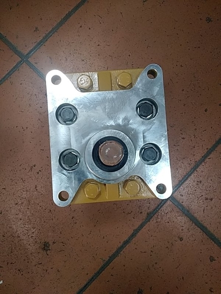 BƠM BEN D50/53 13THEN KHOANG 110 4BL(125*150) Q.TRÁI_XỊN NC