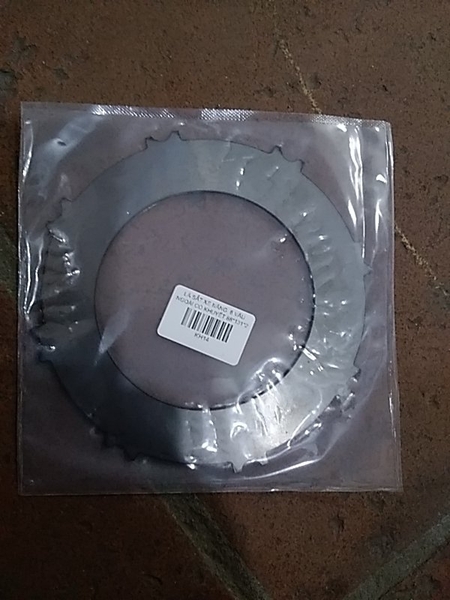 LÁ SẮT XE NÂNG  8 VẤU NGOÁI CÓ KHUYẾT 88*131*2