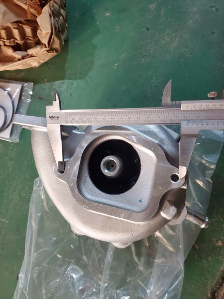 BƠM NƯỚC 6WG1 ZX470-3 KHS