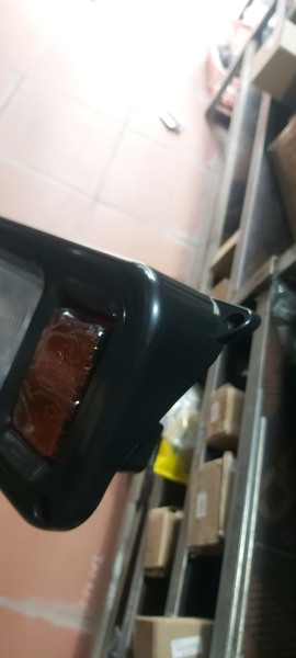 ĐÈN PHA S130/ 140/ 200 PHẢI - ĐEN