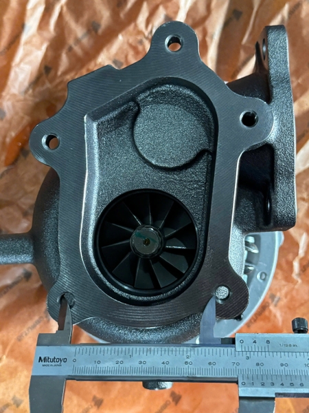 TUR BO 4HK1 (KHÔNG ĐIỀU TỐC )SL
