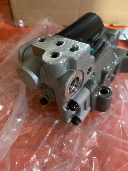 BA LÔ K7V63-0E13/0E23 SK135-8 OEM