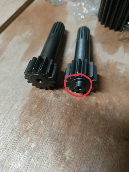 TRỤC LÁP 14R*16T *H99 CÓ ĐUÔI (d10) EX55/ZX55/ZX60/ VIO50 JKO -30