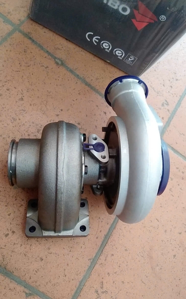 TUR BO PC200-7/8 (CỔ LOE  ĐÚNG) HX35 K ĐIỀU TỐC . ĐẾ(45*86) CỔ HÚT(54*74) CỔ GIÓ(54*102) HT BH04T
