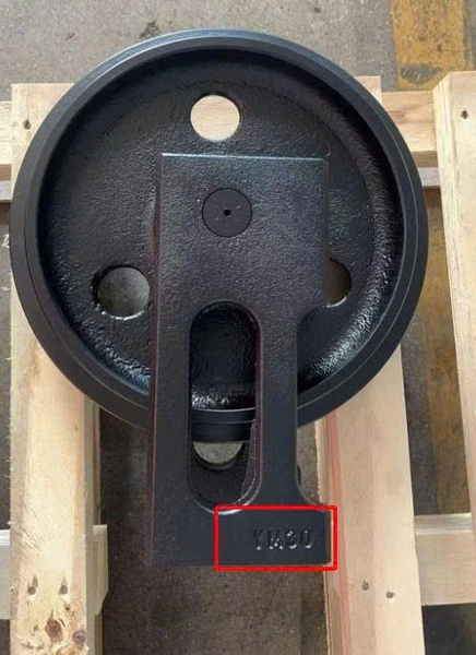 DẪN HƯỚNG YANMAR YM30 B3 56*135 CÀNG LỆCH SDT