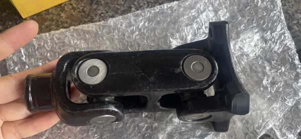Trục cát đăng xe nâng Mitsubishi 4-5tấn, S6S/13R/L170/ mặt bích 4 ốc/ tâm ốc 58x80/HQ01-063A