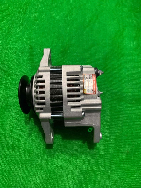 MÁY PHÁT DH55 DH60-7 DX55 EC55 1 rãnh* 2 tai cân tâm 177* háng 80 điện áp 60A - COMIN