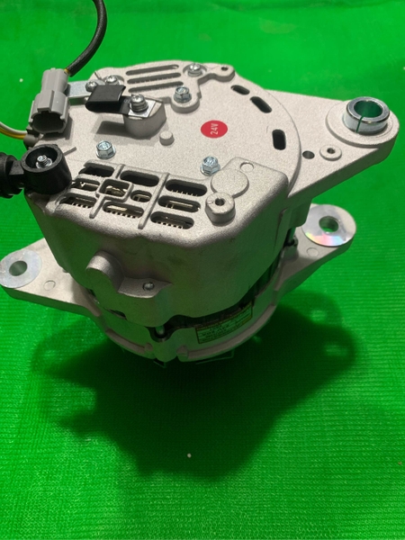 MÁY PHÁT EX200-5/6 4BG1/6BG1 50A 2 rãnh*2 tai cân tâm 222*háng 70 - ATK