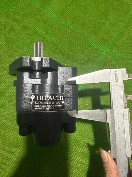 BƠM KHIỂN YAMA55 VIO55 EX55 15T*2TAI KHOANG 36 LỖ DẦU MẶT VÀ ĐUÔI DHT ( BH03T)