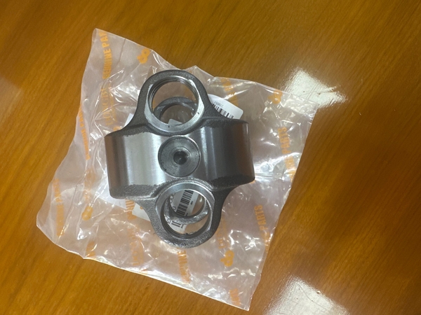 QUẢ BƯỞI VOLVO55 MX55 HÁNG 39 24*62 DONGBU