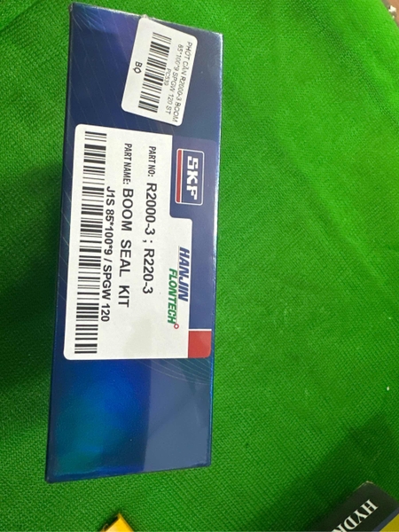 PHỚT CẦN R2000-3 BOOM 85*100*9 SPGW 120 ST