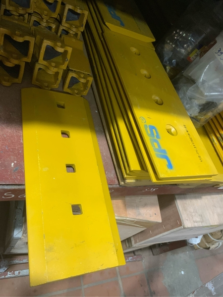 GÓC BEN D31/41 4LỖ 16*152,4*378.3 OEM/JPS