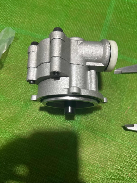 BƠM KHIỂN K3V63DT 4BL*13T*Cổ 80*3 đường dầu JPC