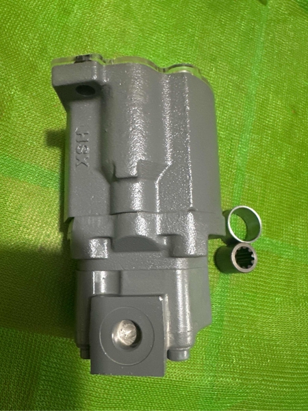 BƠM KHIỂN AP2D25 DX55W 18*9cc 4BL CHÌM / 1 LỖ DẦU JPC