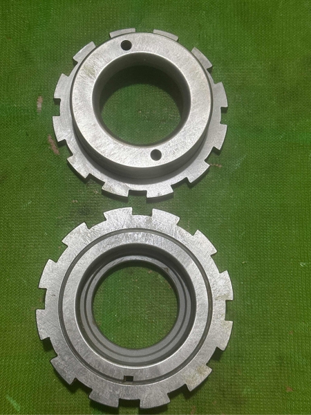 ĐẾ BẮT REN D31 PHI 130*H45  QTN