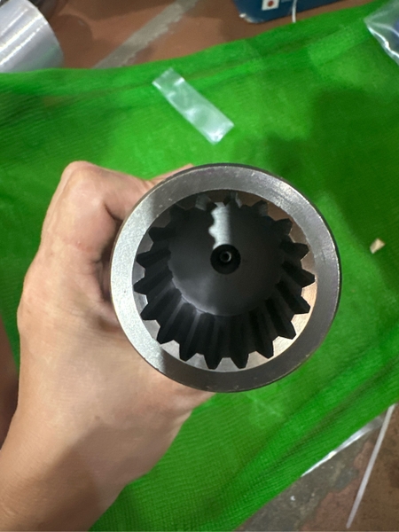 TRỤC HỘP SỐ DX140 12T*28T*34T*18T TRONG XP