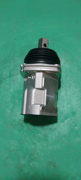 CỤM TAY TRANG SK50 SK200-1/3/7/8 /SK135-8/SK30/40/50/60/75 ĐI 6 ĐƯỜNG DẦU  ĐÍT MÉO KHÔNG TAY NẮM - 09