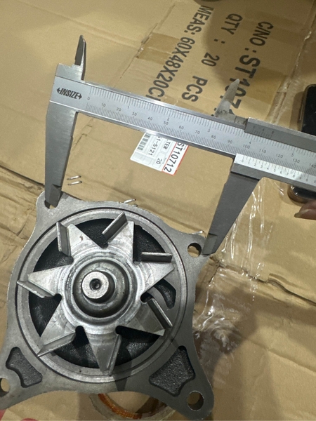 Bơm nước 4D31 - HÌNH VUÔNG ( zoăng chỉ 100*3.1)- CVPK